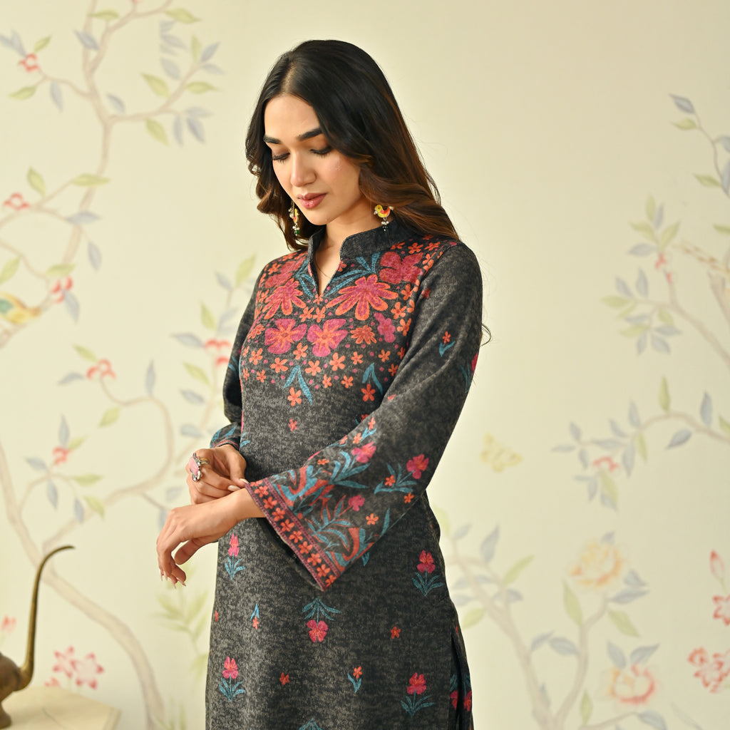 Buy online Women's Woolen Kurti 1 Pc Yellow from winter wear for Women by  Kapoor Handliom for ₹799 at 27% off | 2024 Limeroad.com